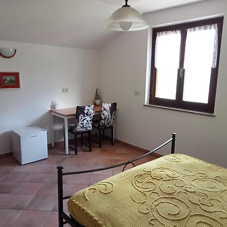 카스텔델피노 La Misun De Ciafre B&B 외부 사진